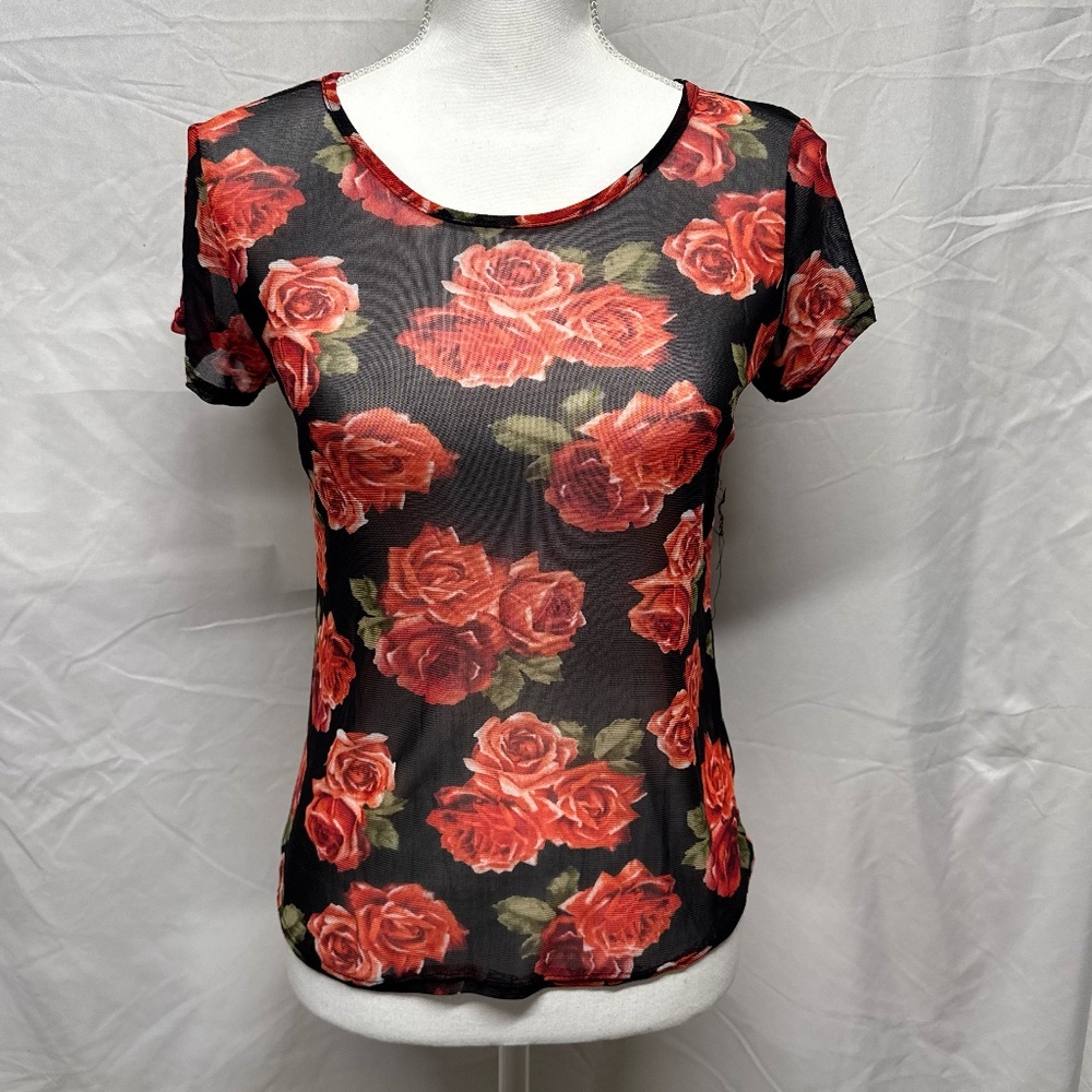 New Mesh Short Sleeve Top with Rose Design